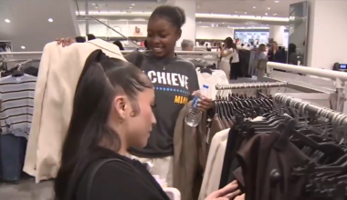 Achieve Miami hosts annual Best Look Forward event, preparing high schoolers for future careers - WSVN 7News | Miami News, Weather, Sports
