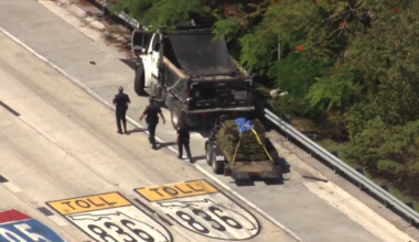 Driver hospitalized after dump truck crash on I-95 in Miami - WSVN 7News | Miami News, Weather, Sports