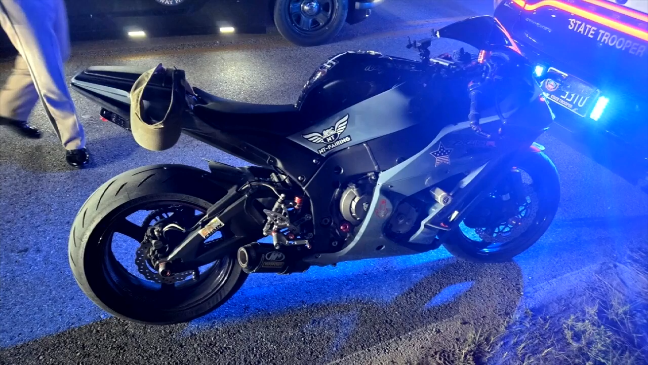 Motorcyclist leads FHP on high-speed pursuit near Tampa - WSVN 7News | Miami News, Weather, Sports