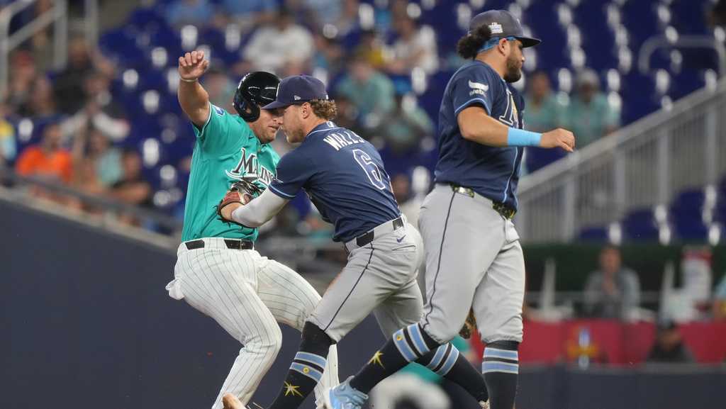 Miami Marlins beat the Tampa Bay Rays 4-1