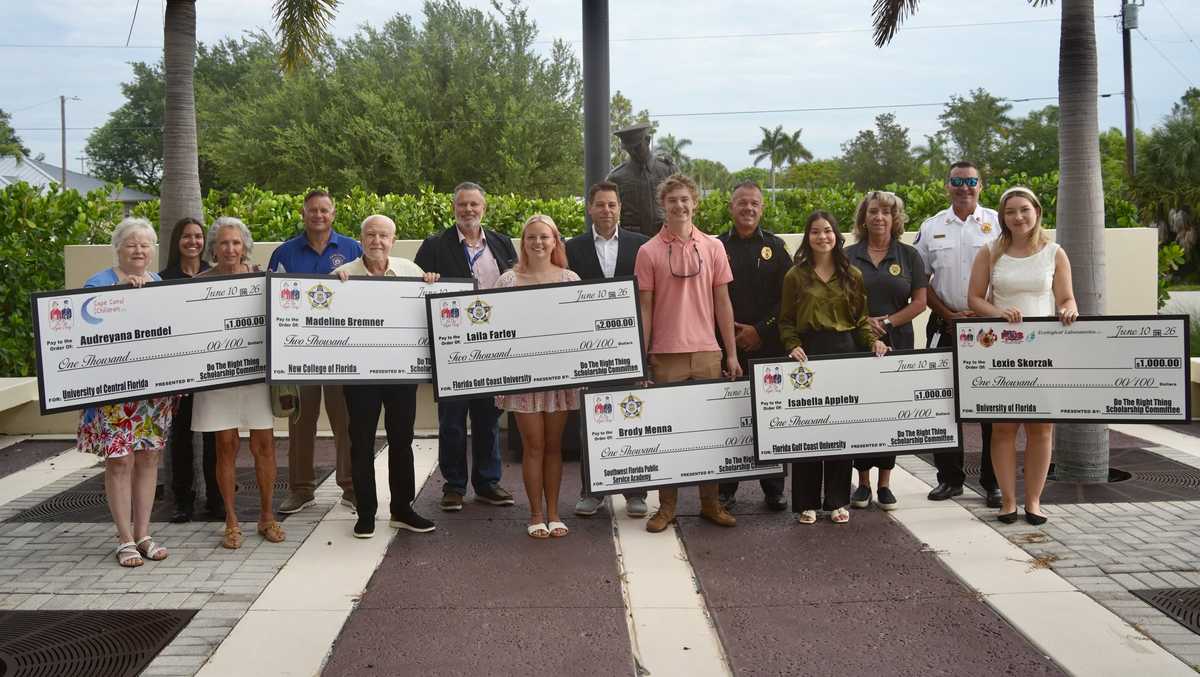 Cape Coral police honor 2026 ‘Do The Right Thing’ scholarship recipients