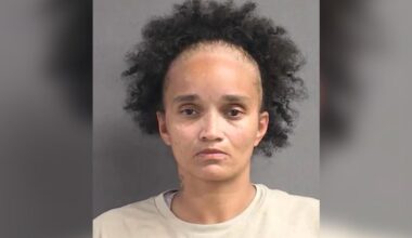 Florida Walmart cashier swiped $2,700 winning lottery ticket from elderly customer: cops
