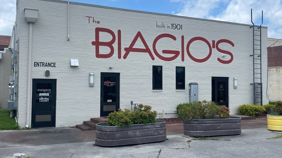 {p}Overruled Smash Kitchen, The Clove Hitch Beer Company and Ransom Room are located in the historic Biagio’s building.{/p}{p}The building was built in 1901.{/p}{p}It was once home to a coffee shop named Biagio’s.{/p}