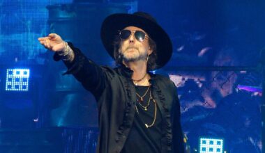 Black Crowes face backlash after shutting down USA chant at Tampa show