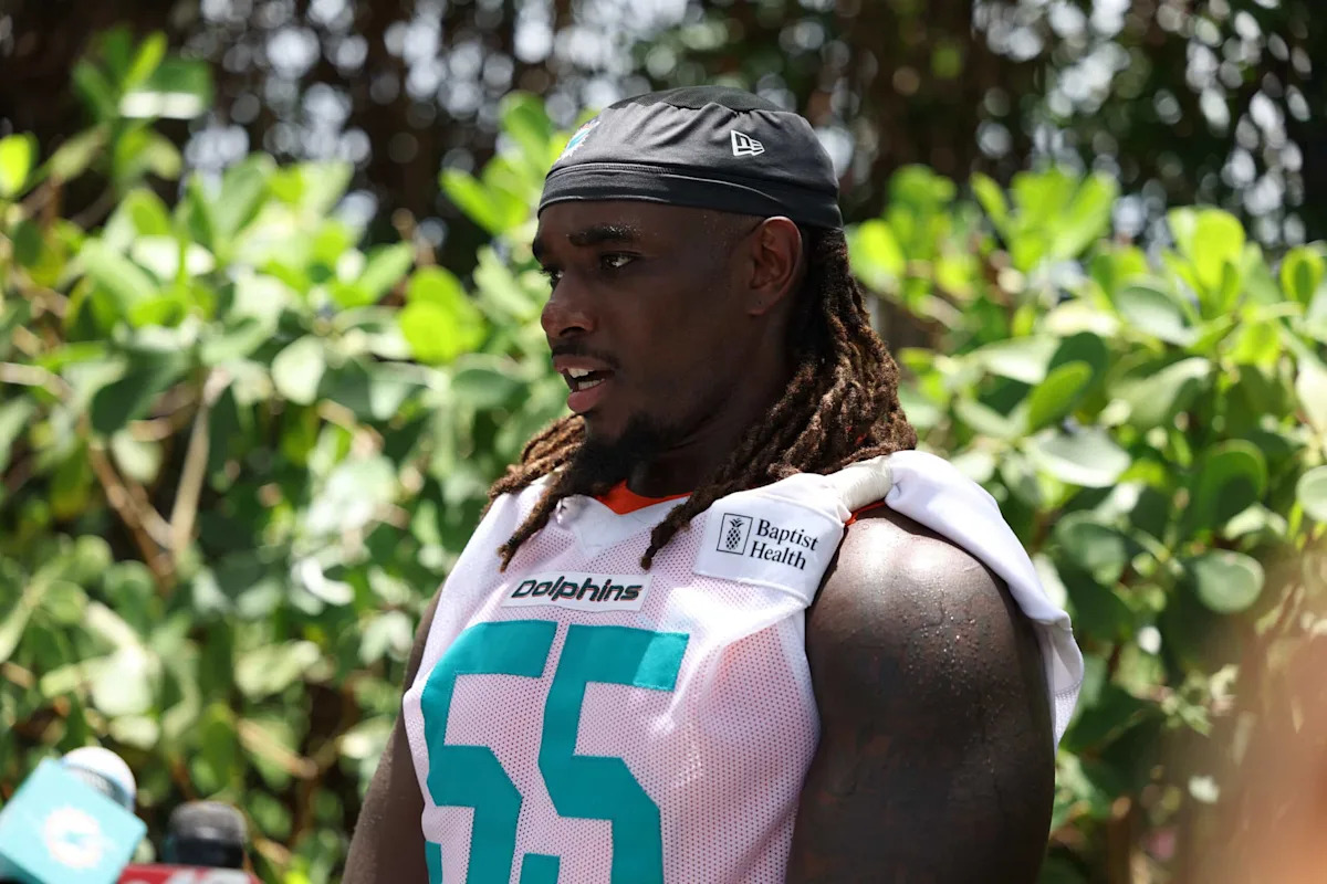 Miami Dolphins: All-Pro Attends Mandatory Minicamp Amid Contract Talks