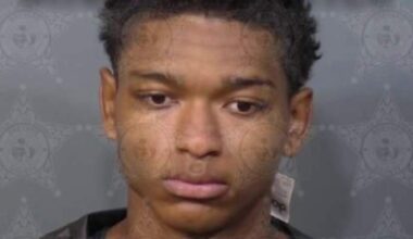 Florida man arrested after grabbing DoorDash driver while 'completely naked,' police say