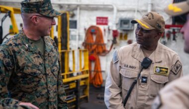 LCF-24: Col. Lynch Tours USS Fort Lauderdale
