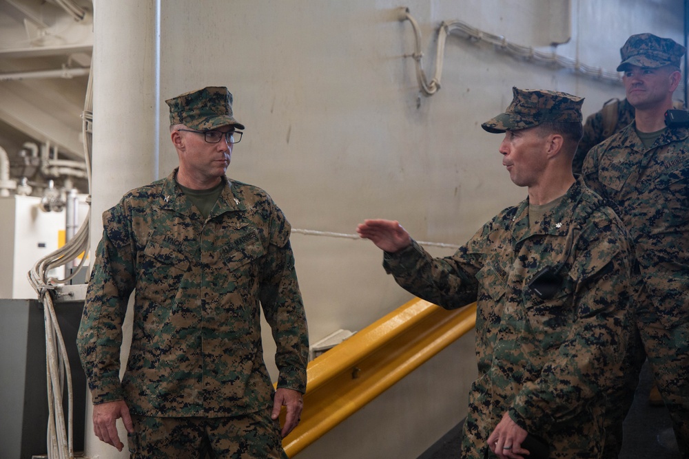 LCF-24: Col. Lynch Tours USS Fort Lauderdale