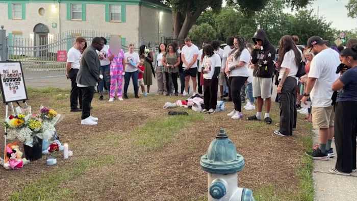 Vigil held in Orlando for two toddlers killed in shooting, family remembers their smiles