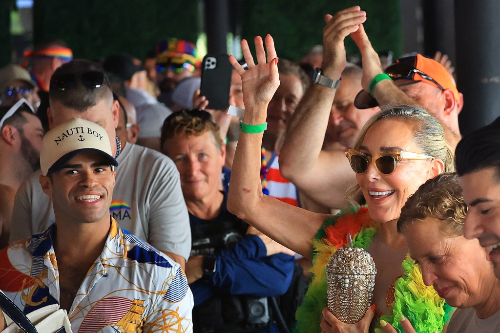 Gallery: Marysol Patton leads FLoatarama yacht parade