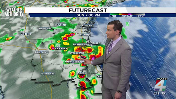 Meteorologist Chris Holtzman has your Saturday evening forecast