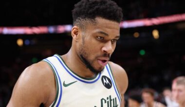 Milwaukee Bucks v Atlanta Hawks