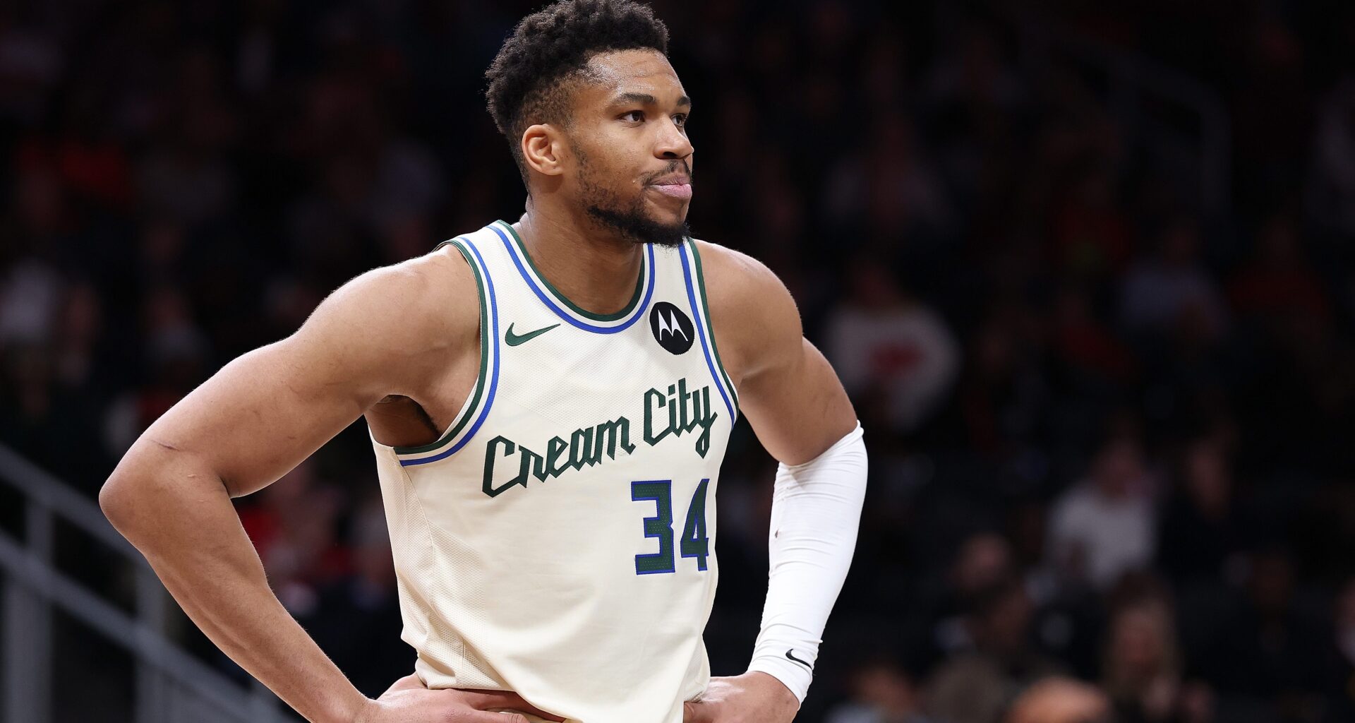 Bucks Make New Demand in Giannis Antetokounmpo Trade That Could Complicate Miami Heat Deal