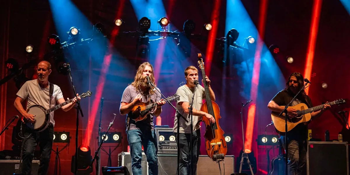 This bluegrass band with modern flair heads to Tallahassee this fall