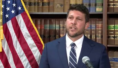 Florida Attorney General Uthmeier launches Major League Baseball uniform probe