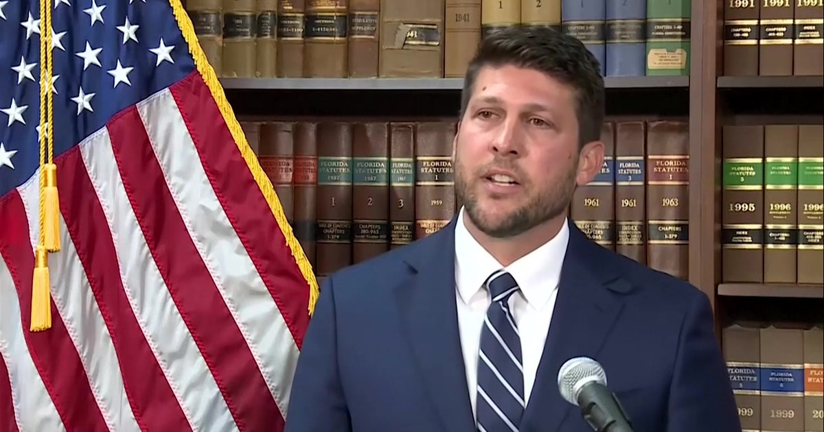 Florida Attorney General Uthmeier launches Major League Baseball uniform probe