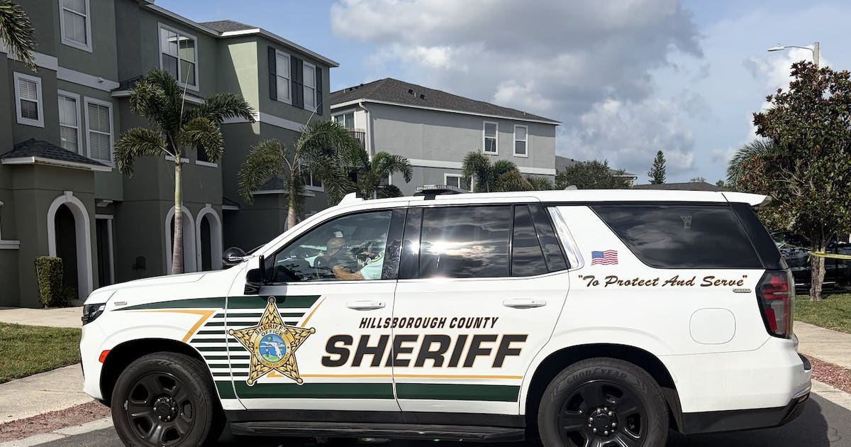 Homicide investigation underway after 1 found dead, another injured in Palm River area