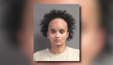Walmart cashier accused of hiding winning lottery receipt from DeLand man, deputies say