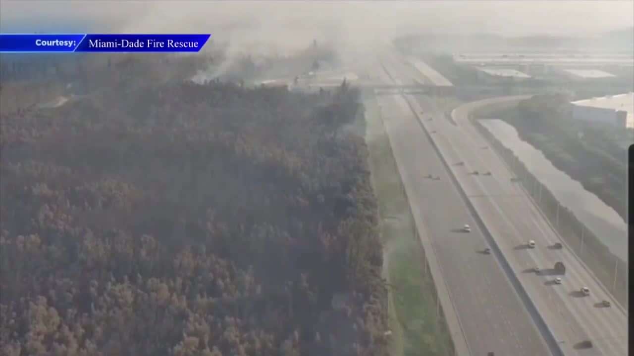 All lanes on Florida Turnpike, Krome Avenue reopened; Residents allowed to return home as crews battle 3 wildfires in West Miami-Dade - WSVN 7News | Miami News, Weather, Sports