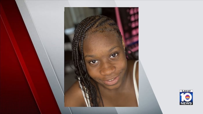 Deputies search for 12-year-old girl who vanished in North Lauderdale