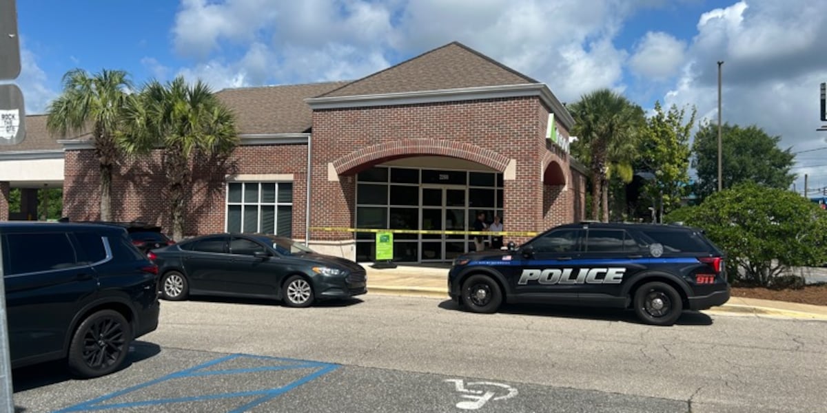 Tallahassee Police investigating robbery at Regions Bank on North Monroe Street