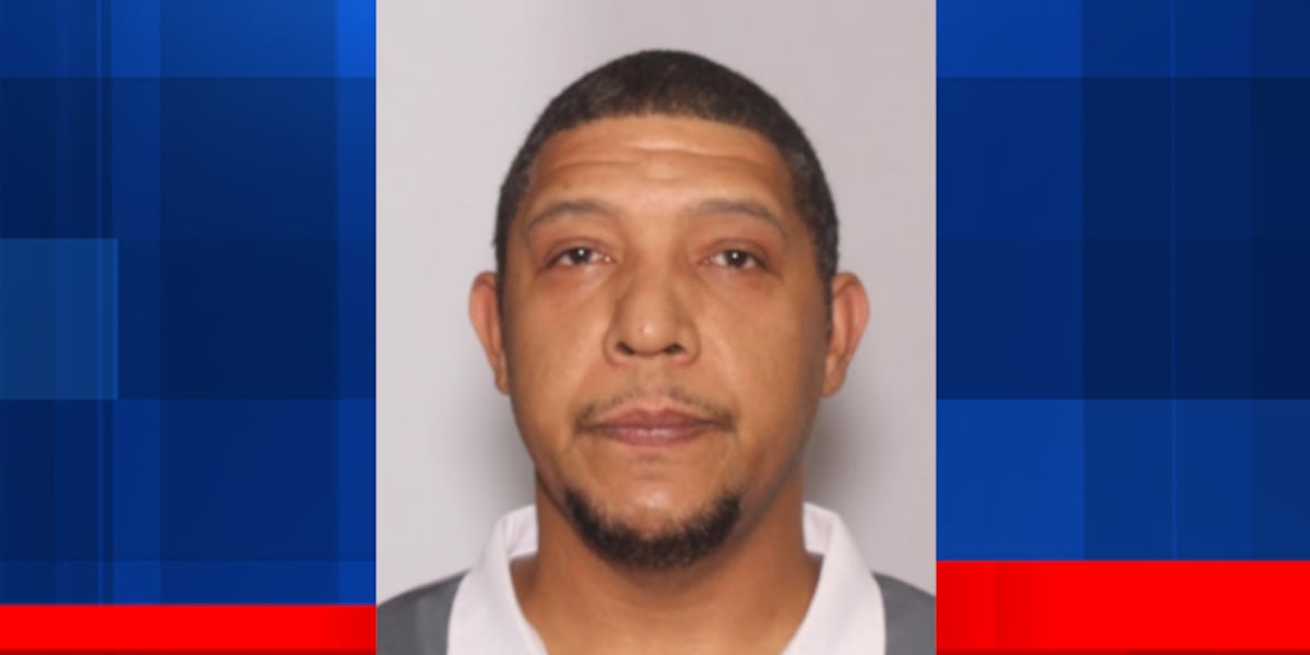 Murder suspect wanted in shooting of North College Hill woman, 18