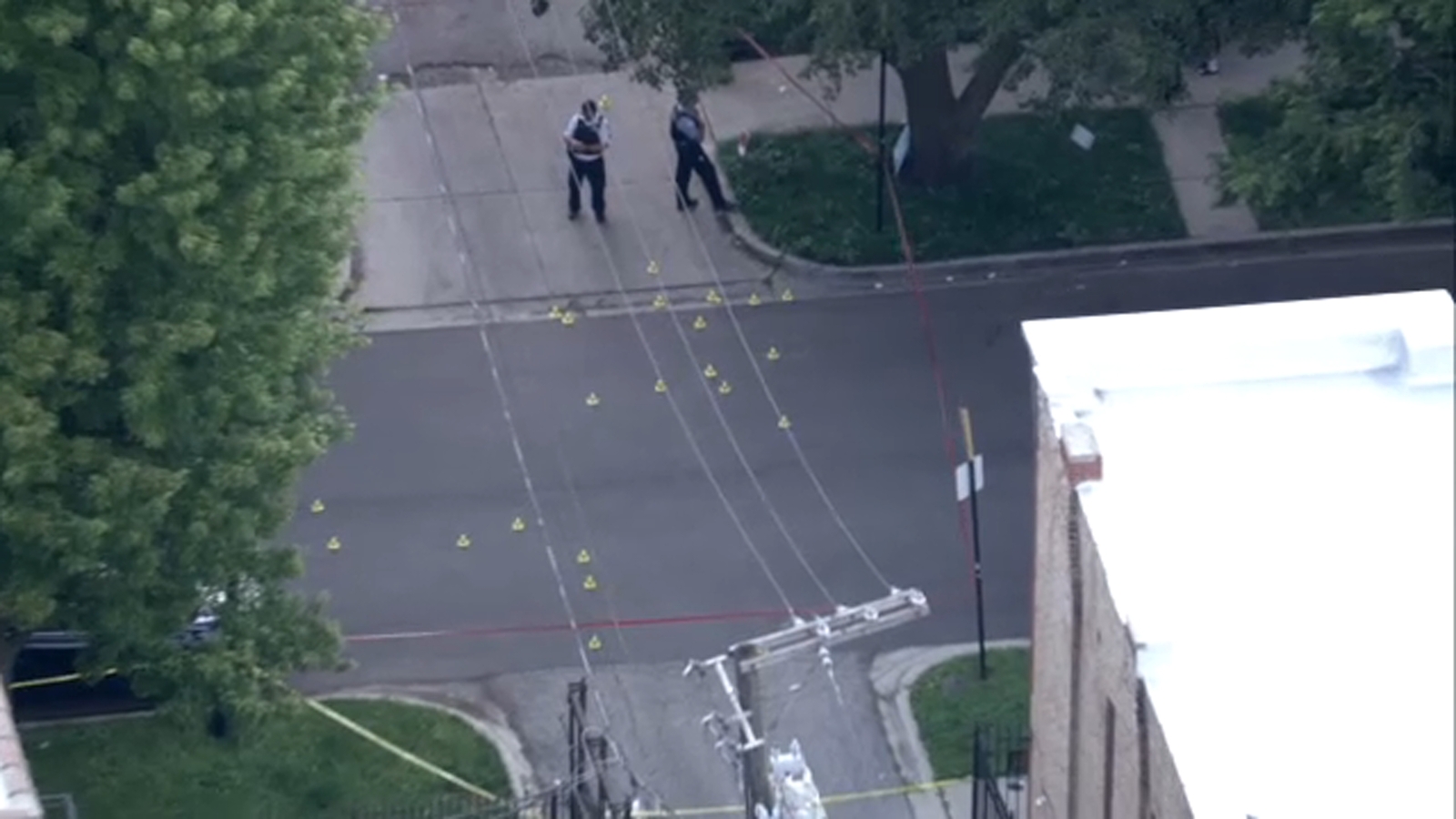 Chicago shooting: Orlando Tobias dies after being shot on South Claremont Avenue on Near West Side, officials say