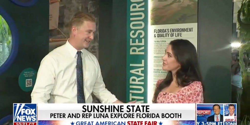 Anna Paulina Luna tours Florida booth at Great American State Fair
