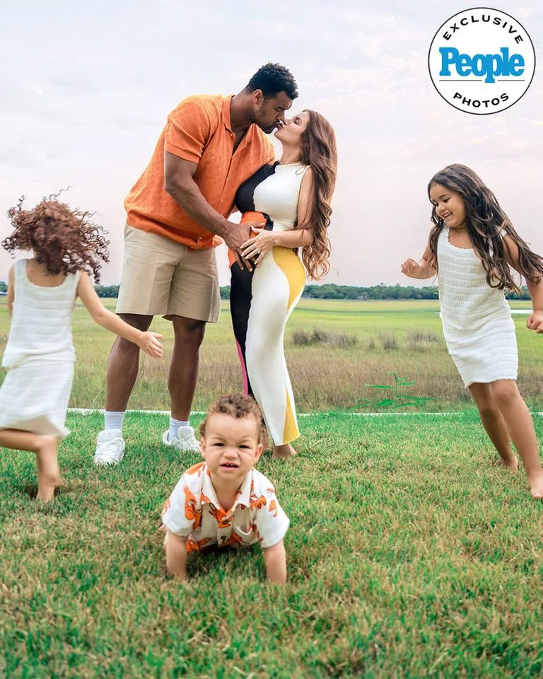 Mindy Armstead is expecting her fourth baby with her husband, Arik Armstead of the Jackonville Jaguars.Credit: Sarah Hedden/@sarahheddenphotography