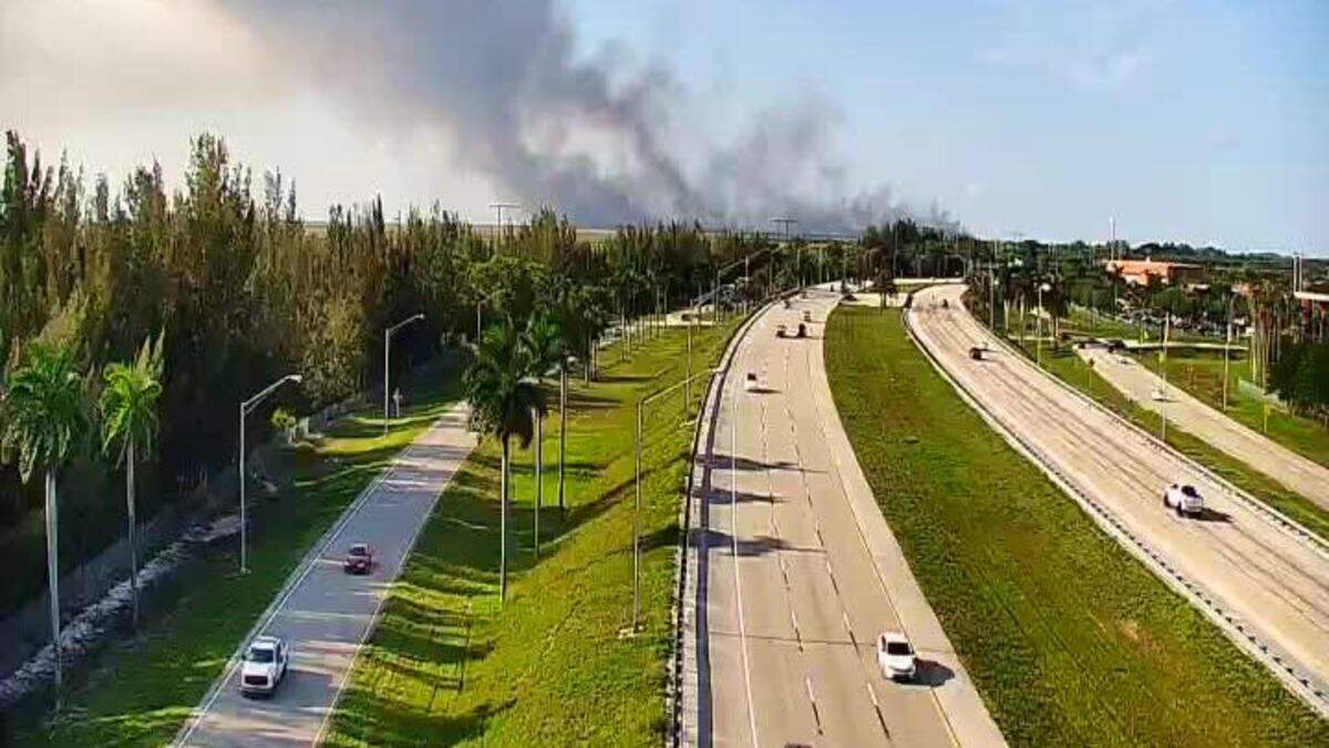 A small brush fire sparked Sunday evening in Broward County, west of Tamarac. A small brush fire sparked Sunday evening in Broward County, west of Tamarac.