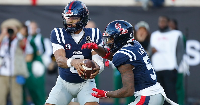 NCAA Football: CFP National Playoff First Round-Game 3-Tulane at Mississippi