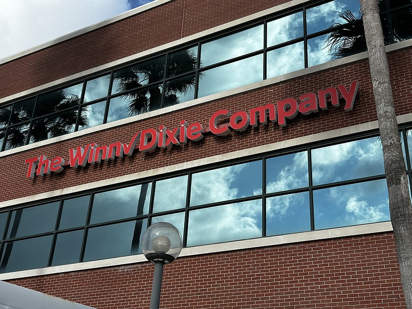 The Winn-Dixie headquarters is at 5050 Edgewood Court.