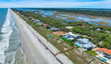 Oceanfront property sold hours before a planned auction