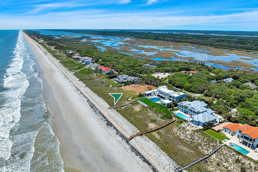 Oceanfront property sold hours before a planned auction