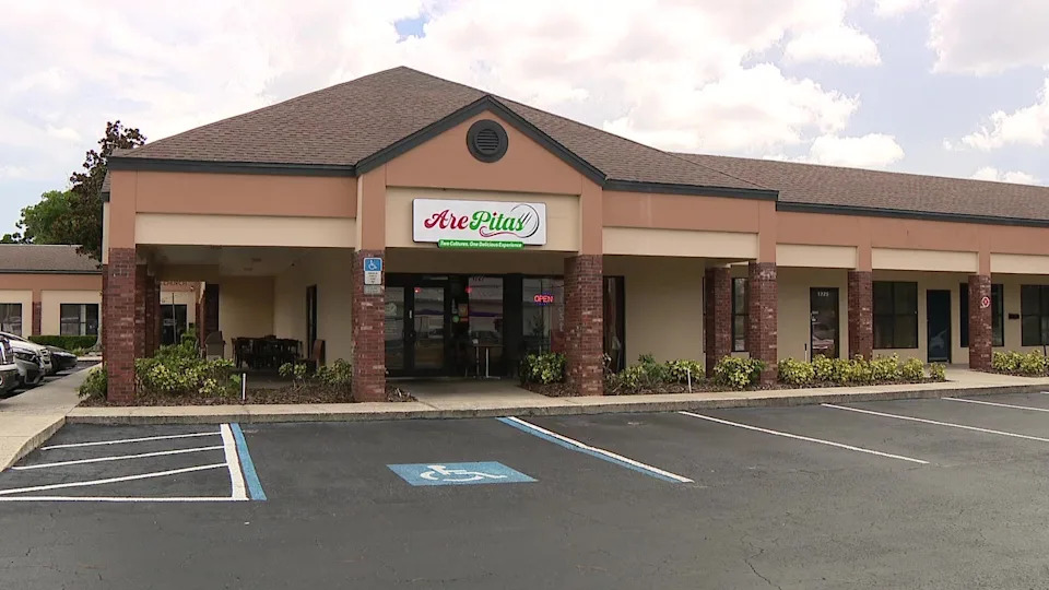 <div>The exterior of Are Pitas, a family-owned restaurant on Fletcher Avenue in Tampa. The establishment is stepping up to aid disaster relief by donating 10% of its sales to recovery efforts in Venezuela.</div>