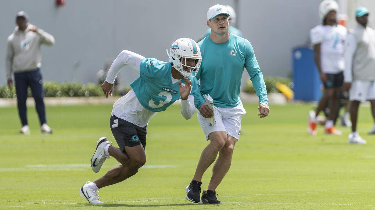 Dolphins will spend $9.8 million of team’s new cap space on draftees