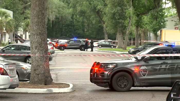 2 men shot during drug deal at Northside apartment complex
