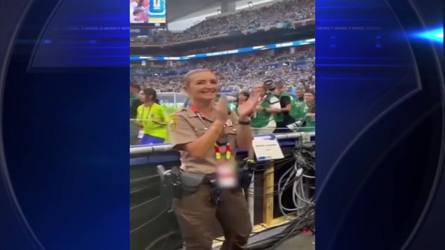 Uruguayan MDSO deputy seen singing anthem at World Cup match speaks out on ‘very special’ viral moment - WSVN 7News | Miami News, Weather, Sports
