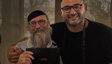 Miami Chef Celebrates Michelin Star With Tefillin