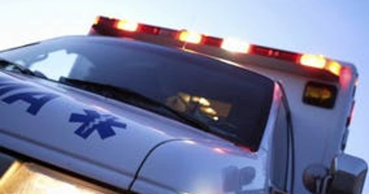2 children found unresponsive in Kissimmee pool, hospitalized, deputies say