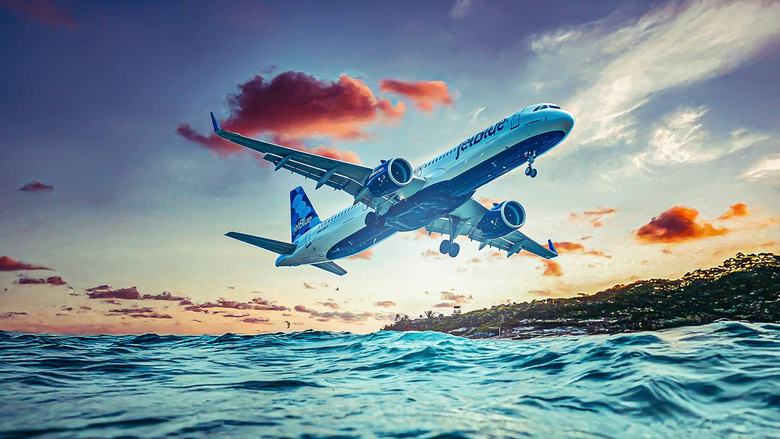 "That Guy's Insane": JetBlue Pilot Dodges Wayward Aircraft On Approach To Fort Lauderdale