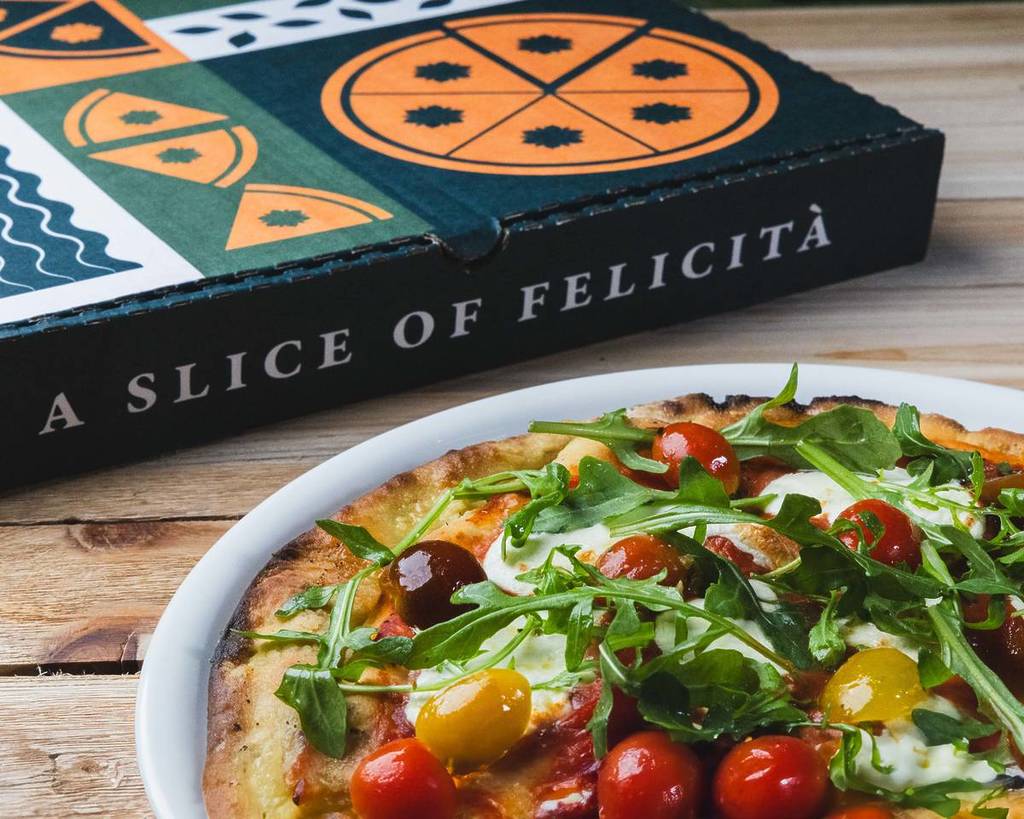 Zuccaly pizza