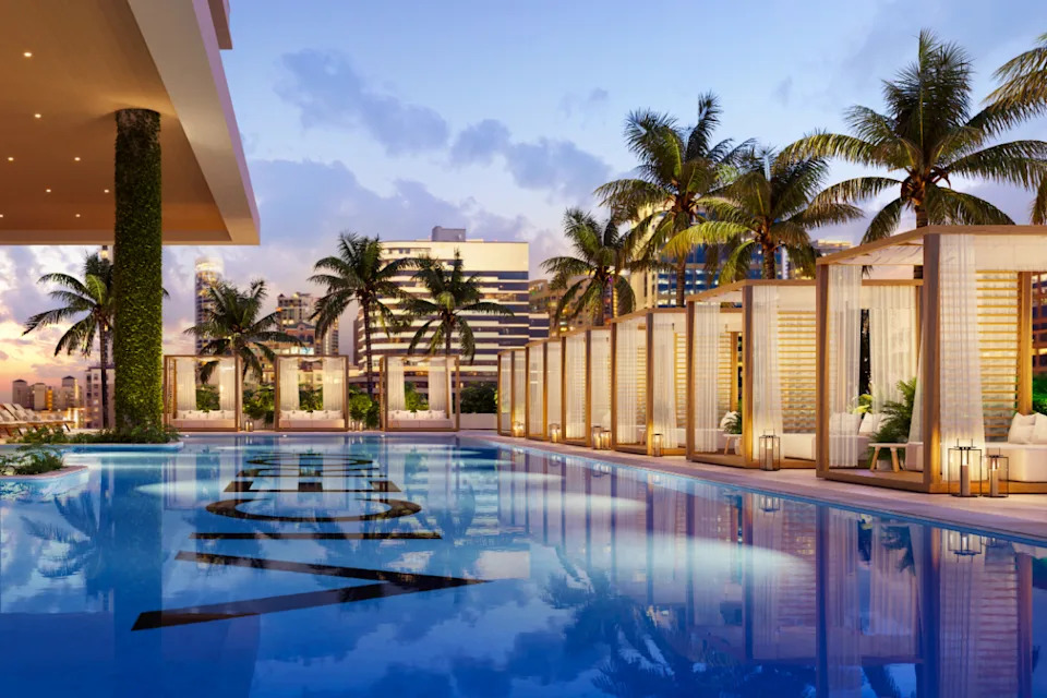 roberto carlos buys condos Viceroy Residences Fort Lauderdale