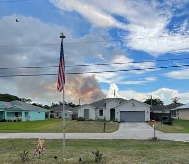 Florida Forest Service responds to 10-acre wildfire in Martin County The Florida Forest Service worked to suppress a 10-acre wildfire near Newfield Boulevard in Martin County on Sunday, with no evacuations or structures at risk.