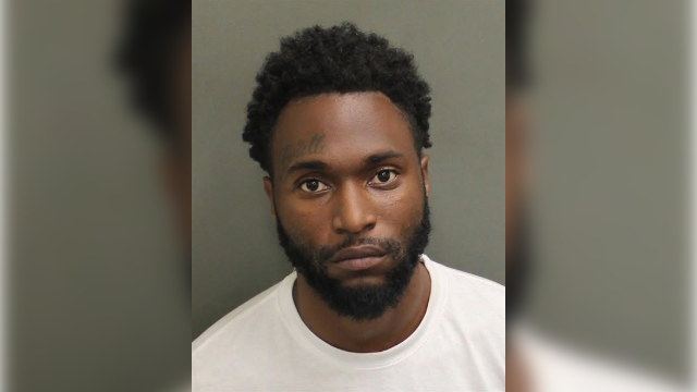 Orange County deputies say man left child behind while fleeing