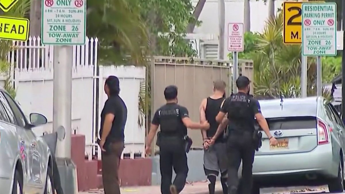 1 in custody after man critically hurt in Miami Beach shooting, police say – NBC 6 South Florida