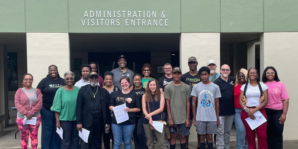 Something Good: Prayer walk held around LCSO detention center