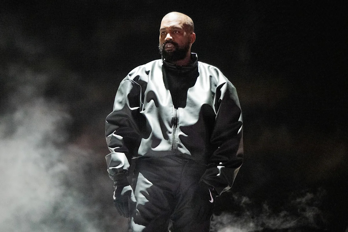 Florida Senator Urges Stadium to Cancel Kanye West Concerts Over ‘Consistent Antisemitic Attacks’