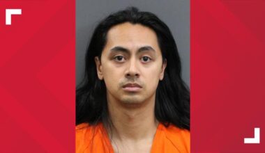 Manager of Tampa smoothie chain faces 100 charges in AI child pornography case