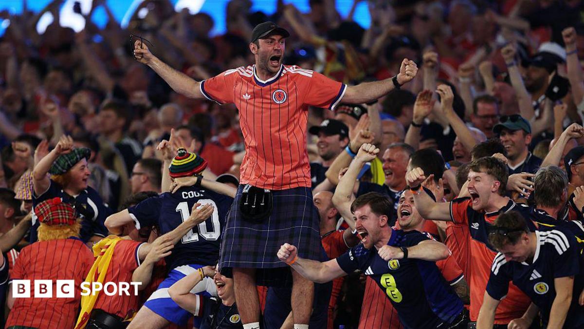 Scotland fans celebrate at Boston Stadium